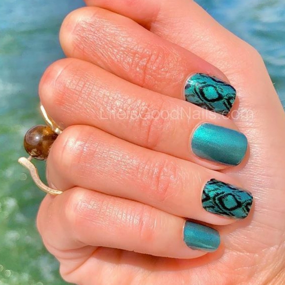 Any 2/$20 Snake My Day Color Street Nails retired - Picture 1 of 5